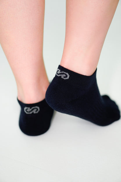 SilverSocks Essential Starter-Set – 2 Socken + Shopper gratis